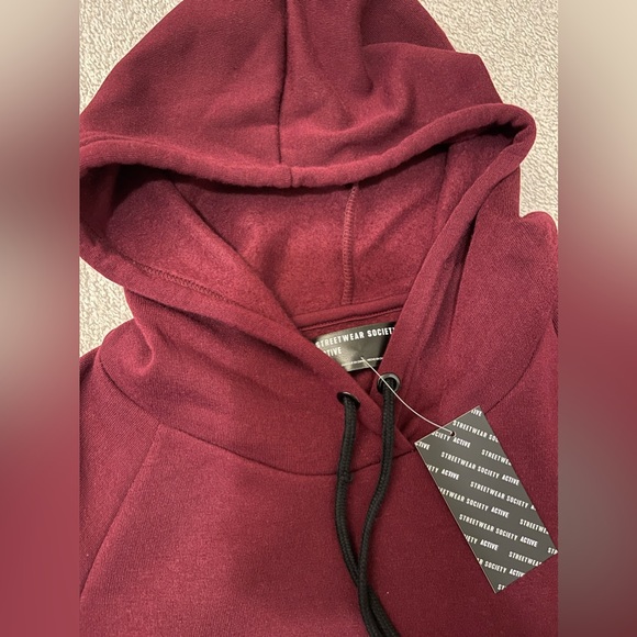 BNWT fleece hoodie - Picture 3 of 6